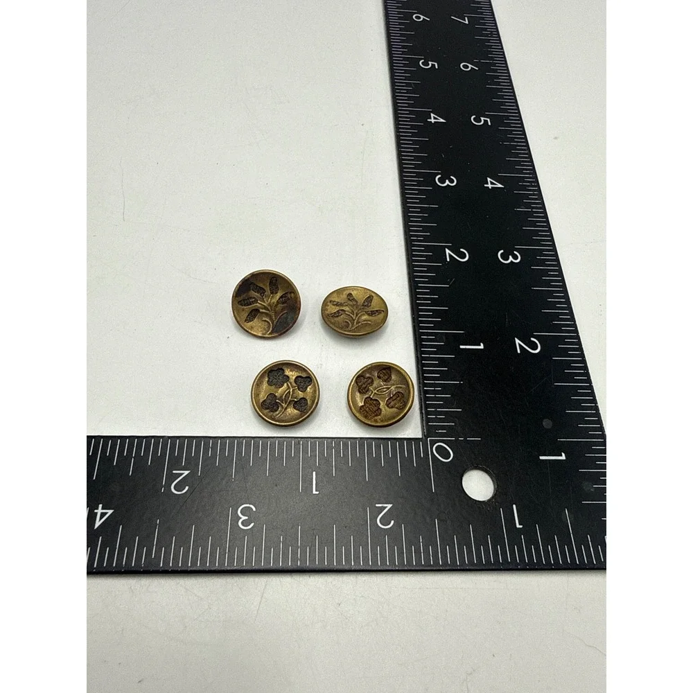 Vintage Brass Metal Buttons Botanical Leaf Clover Nature Motif Set of 4 0.5 Inch